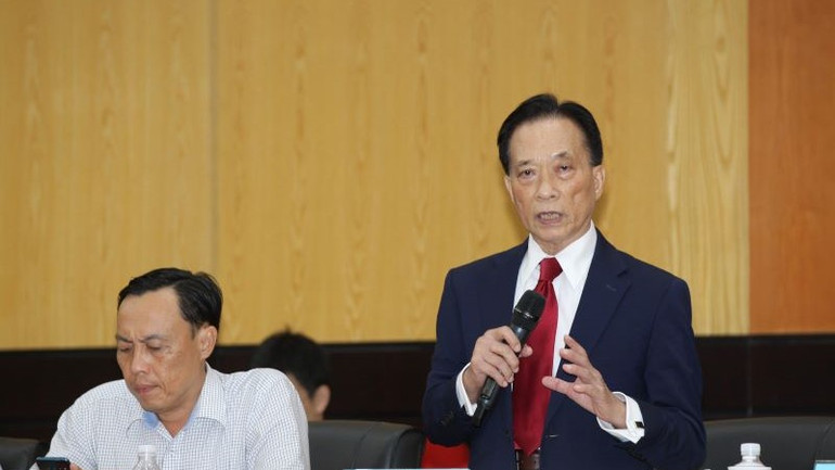 Tiến sĩ Nguyễn Trí Hiếu, Viện trưởng Viện Nghiên cứu và Phát triển Thị trường Tài chính – Bất động sản Toàn Cầu tại buổi tọa đàm.