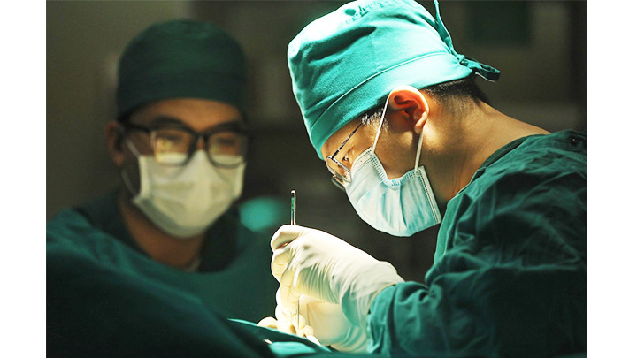 Với những thay đổi quan trọng, chất lượng khám, chữa bệnh được kỳ vọng ngày càng tốt lên. Ảnh: TTXVN