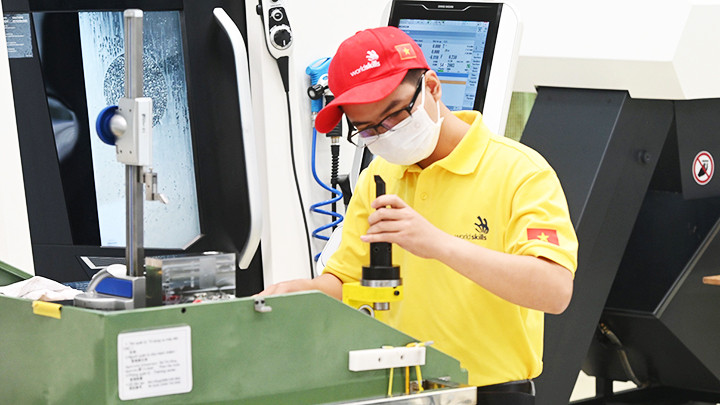 Sinh viên trường nghề Việt Nam dự thi tay nghề quốc tế.