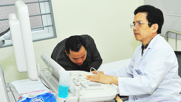 Khi bệnh viện có đầy đủ vật tư y tế, việc điều trị cho bệnh nhân sẽ được tốt hơn. Ảnh: BẮC SƠN