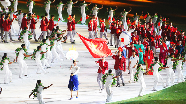 Đội tuyển bóng đá nữ Việt Nam vô địch SEA Games 4 lần liên tiếp.