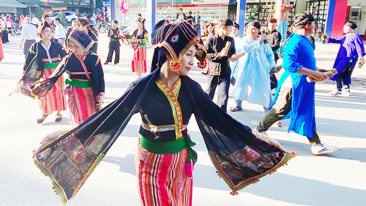 Nhộn nhịp các hoạt động văn hóa.