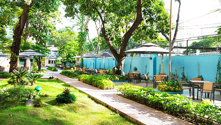 Một góc khuôn viên Nhà khách T78. Một góc khuôn viên Nhà khách T78.