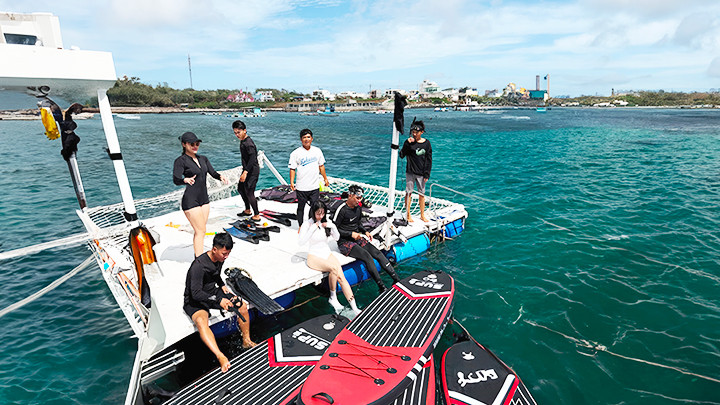 Chuẩn bị trước khi lặn.