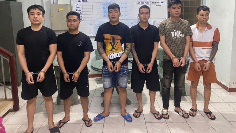 Nhóm đối tượng giúp sức cho Nguyễn Văn Mạnh cho vay lãi nặng.