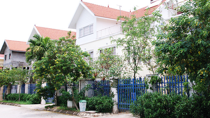 Quy định mới của Luật Đất đai (sửa đổi) cho phép Việt kiều sở hữu bất động sản ở trong nước. Ảnh: NAM ANH