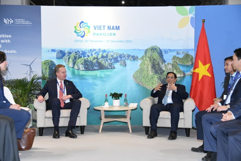 Thủ tướng Phạm Minh Chính tiếp Chủ tịch điều hành Diễn đàn Kinh tế Thế giới (WEF) Borge Brende.