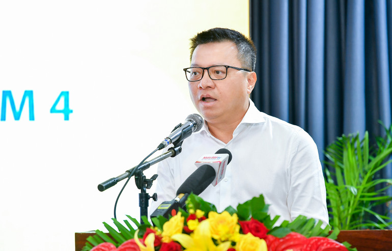 Đồng chí Lê Quốc Minh phát biểu tổng kết hội thảo. Đồng chí Lê Quốc Minh phát biểu tổng kết hội thảo.