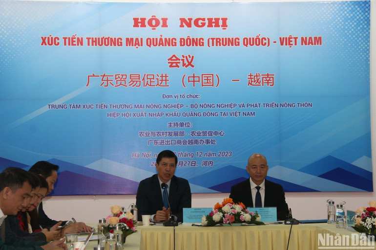 Hội nghị xúc tiến thương mại Quảng Đông (Trung Quốc)-Việt Nam ngày 27/12. Hội nghị xúc tiến thương mại Quảng Đông (Trung Quốc)-Việt Nam ngày 27/12.