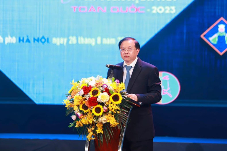 Thứ trưởng Tạ Quang Đông phát biểu tại buổi lễ.