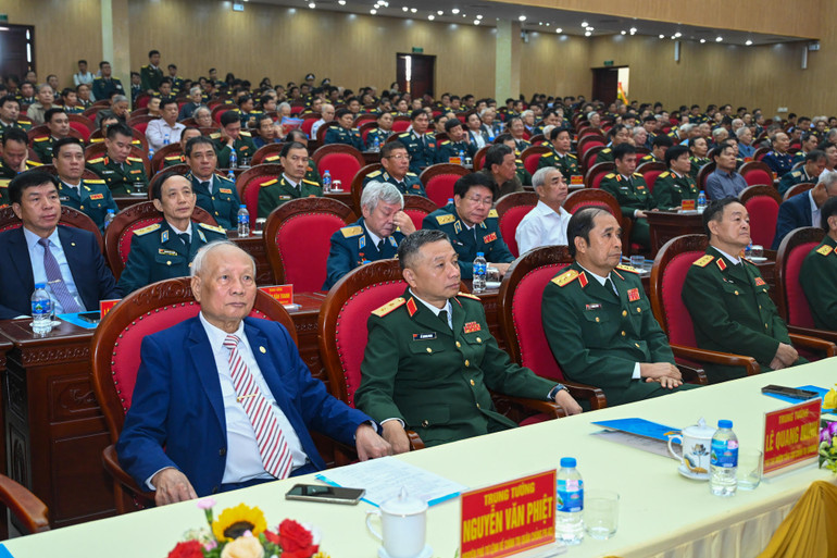 Các đại biểu dự lễ kỷ niệm. (Ảnh: Duy Linh)