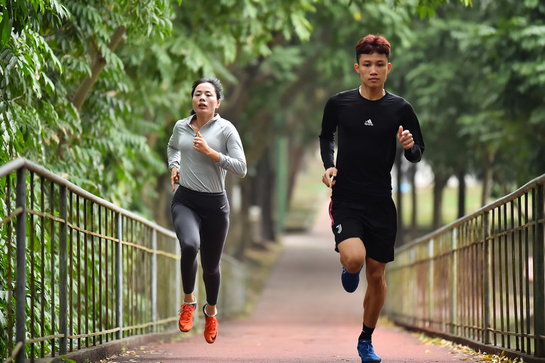 Vận động viên Nguyễn Thị Huyền, Huy chương Bạc nội dung 400m tại Giải điền kinh trong nhà châu Á 2023 vừa diễn ra ở Kazakhstan.