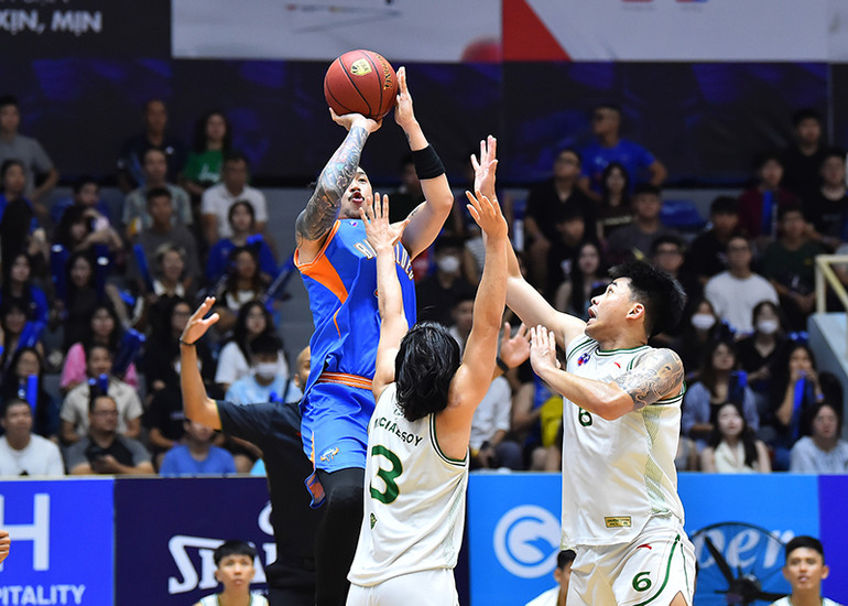 Tâm Đinh dù chỉ có 12 điểm, 7 rebounds nhưng tiếp tục có những đóng góp không nhỏ của mình trong lối chơi của đội bóng Thủ đô khi anh thi đấu đến tận hơn 38 phút của trận đấu.
