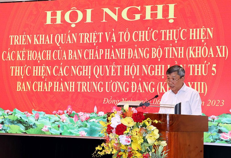 Đồng chí Hồ Thanh Sơn, Phó Bí thư Thường trực Tỉnh ủy Đồng Nai phát biểu tại hội nghị.