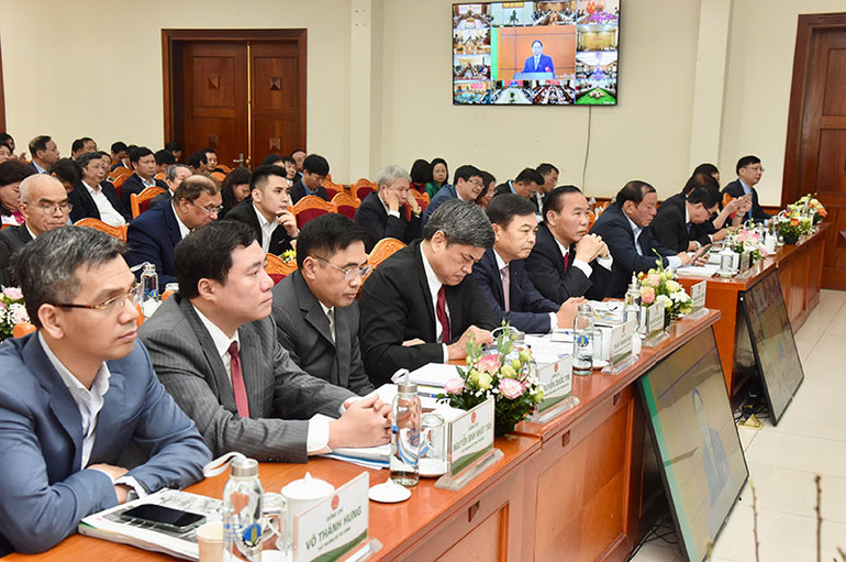 Các đại biểu tham dự hội nghị.