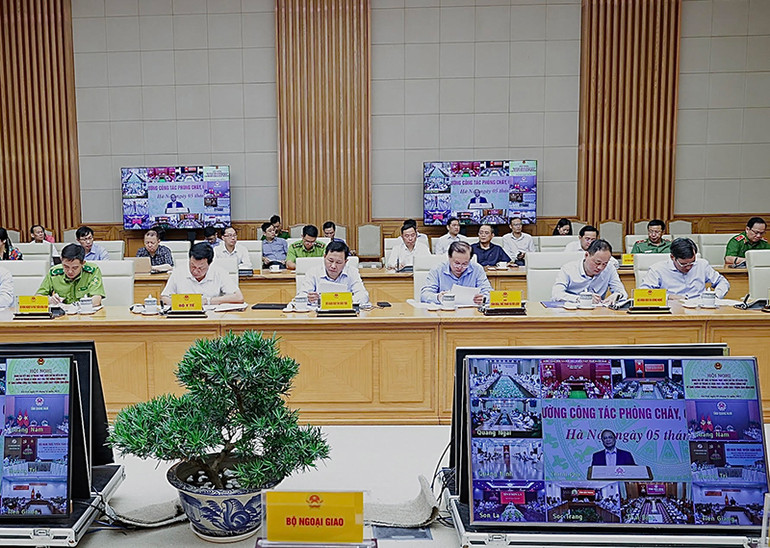 Đại diện lãnh đạo các bộ, ban, ngành tham dự hội nghị.