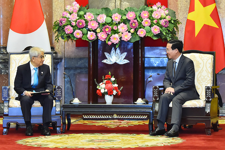 Chuyến thăm chính thức Việt Nam của Chủ tịch Thượng viện Nhật Bản Otsuji Hidehisa diễn ra trong bối cảnh quan hệ Việt Nam-Nhật Bản đang trong giai đoạn tốt đẹp và được thực hiện trong năm hai nước kỷ niệm 50 năm thiết lập quan hệ ngoại giao (1973-2023).