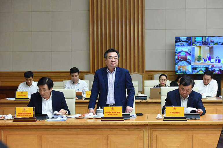Bộ trưởng Xây dựng Nguyễn Thanh Nghị phát biểu. Bộ trưởng Xây dựng Nguyễn Thanh Nghị phát biểu.
