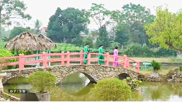 Nhiều địa phương trong tỉnh đầu tư điểm du lịch cộng đồng gắn với trải nghiệm, quảng bá sản phẩm OCOP. Nhiều địa phương trong tỉnh đầu tư điểm du lịch cộng đồng gắn với trải nghiệm, quảng bá sản phẩm OCOP.