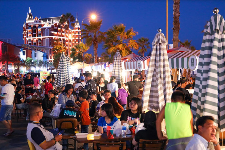 Tuyến phố Festival Street NovaWorld Phan Thiet. Tuyến phố Festival Street NovaWorld Phan Thiet.