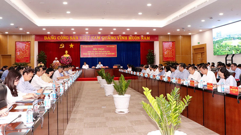 Toàn cảnh hội thảo.