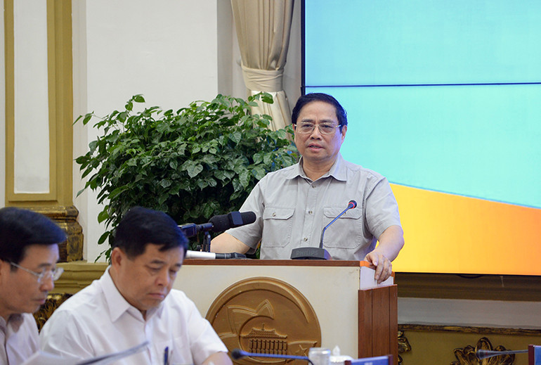 Thủ tướng Phạm Minh Chính phát biểu tại cuộc làm việc. (Ảnh: THANH GIANG)