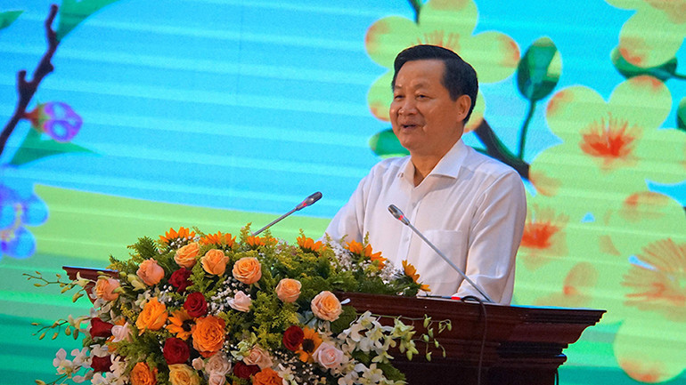 Phó Thủ tướng Lê Minh Khái phát biểu tại buổi họp mặt, chúc Tết tại Cà Mau.