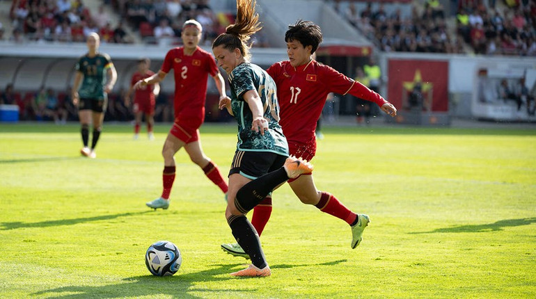 Thậm chí, tuyển Việt Nam đã có bàn gỡ hòa nếu dứt điểm chính xác hơn. (Nguồn: DFB)