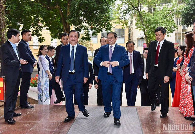 Thủ tướng Phạm Minh Chính đến dự và chỉ đạo Hội nghị tổng kết công tác năm 2022 và triển khai nhiệm vụ năm 2023 của Bộ Nông nghiệp và Phát triển Nông thôn.