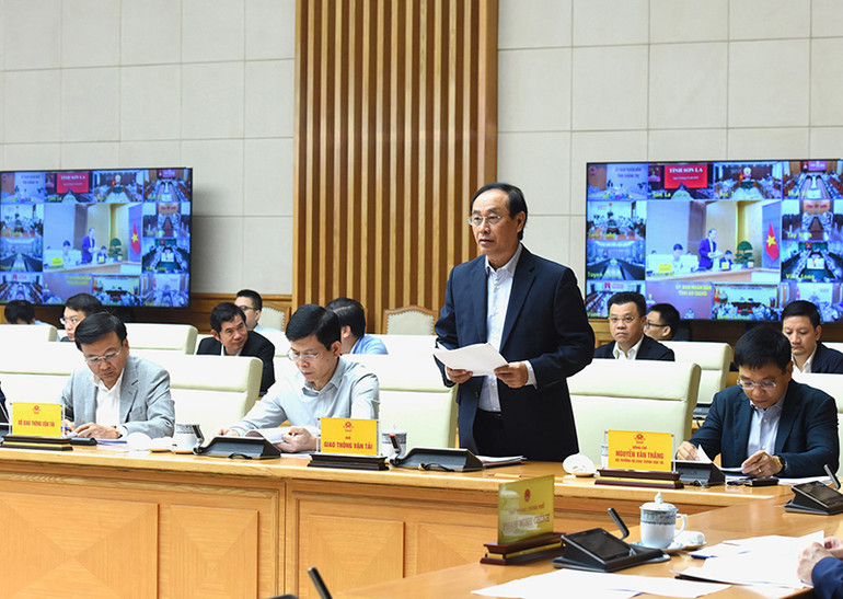 Thứ trưởng Giao thông Vận tải Lê Đình Thọ phát biểu.