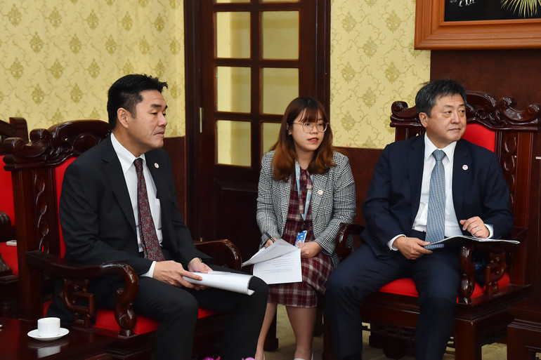 Ông Sugano Yuichi, Trưởng đại diện JICA tại Việt Nam nhiệm kỳ từ tháng 4/2023 ,phát biểu ý kiến tại buổi làm việc.