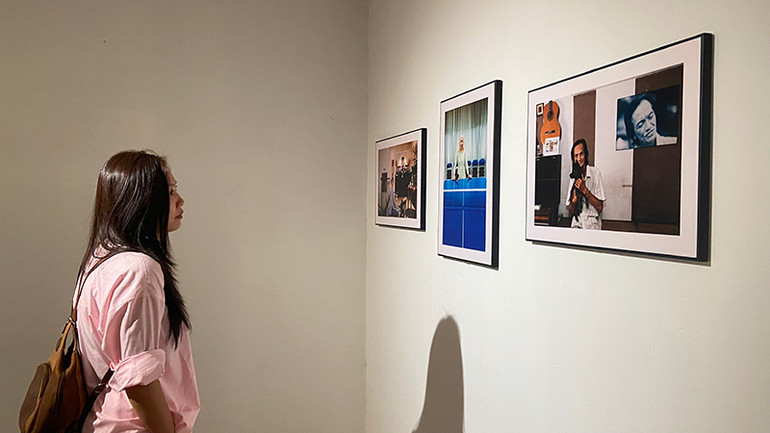 Tác phẩm “Khiêu vũ với thời gian” thu hút các khán giả trẻ. Tác phẩm “Khiêu vũ với thời gian” thu hút các khán giả trẻ.