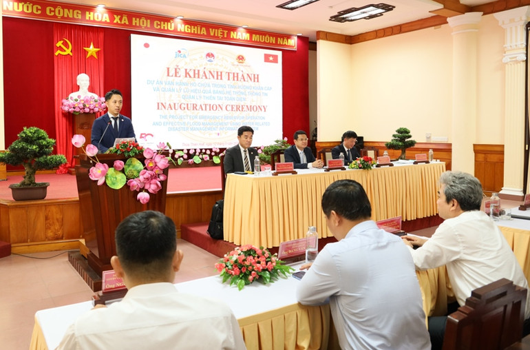 Bí thư thứ 2 Đại sứ quán Nhật Bản tại Việt Nam, ông Tsuruoka Hiroki phát biểu tại lễ khánh thành.