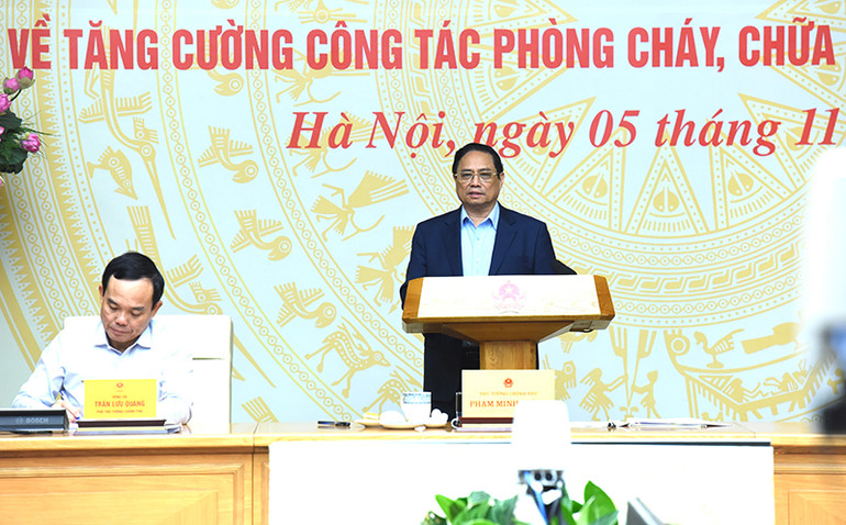 Thủ tướng Chính phủ Phạm Minh Chính phát biểu kết luận hội nghị.