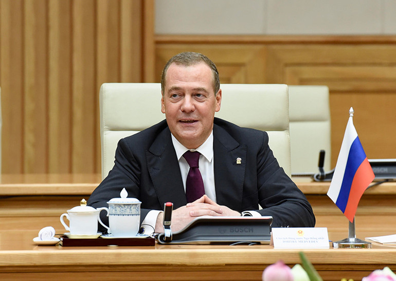 Chủ tịch Đảng Nước Nga Thống nhất, Phó Chủ tịch Hội đồng An ninh Liên bang Nga Dmitry Medvedev phát biểu tại buổi tiếp.