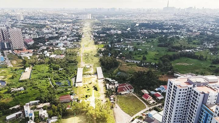 TP Hồ Chí Minh đang nỗ lực hoàn thành Dự án vành đai 2. Ảnh: KIÊN HÀ