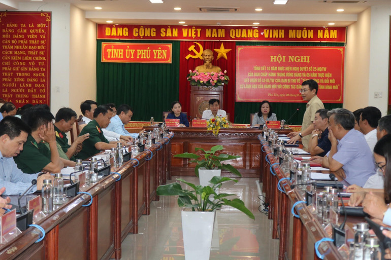 Quang cảnh hội nghị.