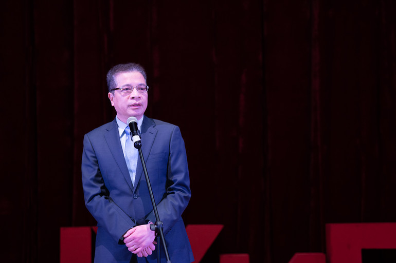 Đại sứ Đặng Minh Khôi phát biểu ý kiến tại sự kiện. (Ảnh: THANH THỂ) Đại sứ Đặng Minh Khôi phát biểu ý kiến tại sự kiện. (Ảnh: THANH THỂ)