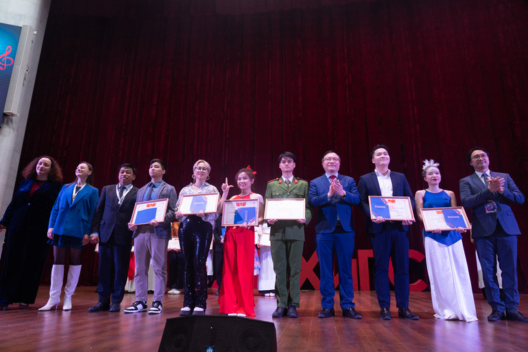 Các tiết mục đạt giải nhất trong cuộc thi "Giai điệu Thanh niên" năm 2023. (Ảnh: THANH THỂ) Các tiết mục đạt giải nhất trong cuộc thi "Giai điệu Thanh niên" năm 2023. (Ảnh: THANH THỂ)