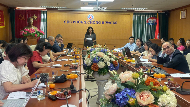 Toàn cảnh buổi cung cấp thông tin cho báo chí.