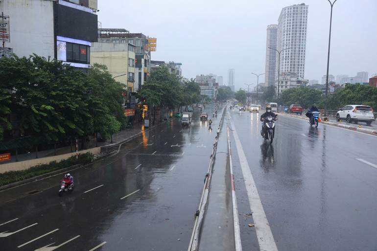 [Live] Bão số 3 di chuyển về phía Tây Bắc Bộ và suy yếu thành áp thấp nhiệt đới ảnh 102