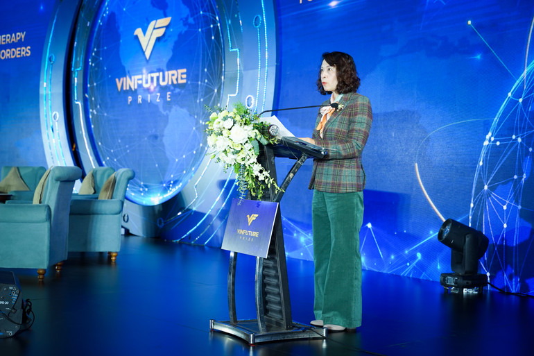 Thứ trưởng Y tế Nguyễn Thị Liên Hương phát biểu tại tọa đàm. Thứ trưởng Y tế Nguyễn Thị Liên Hương phát biểu tại tọa đàm.