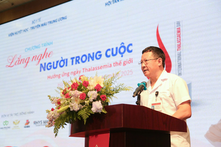 Tiến sĩ, bác sĩ Vũ Đức Bình, Phó Viện trưởng Viện Huyết học-Truyền máu Trung ương chia sẻ tại chương trình.