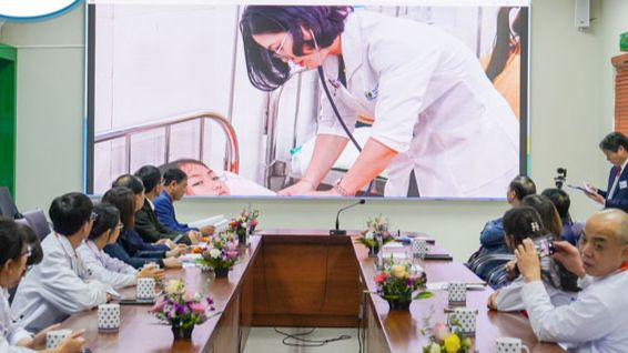 Các bác sĩ tình nguyện đã chuyển giao nhiều kỹ thuật nhi khoa cho tuyến dưới.