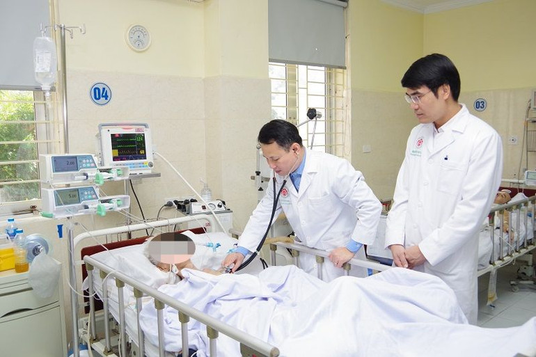 Viện Lâm sàng các Bệnh truyền nhiễm đối mặt với nhiều nguy hiểm trong việc chăm sóc người bệnh mắc bệnh truyền nhiễm.