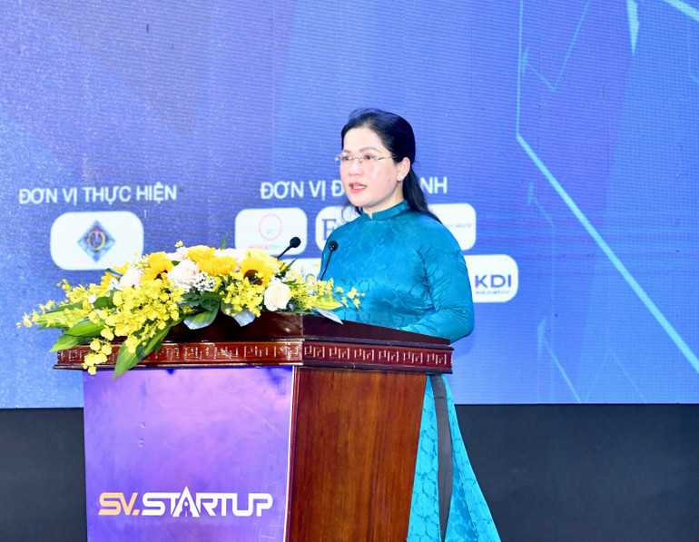 Thứ trưởng Giáo dục và Đào tạo Nguyễn Thị Kim Chi phát biểu tại sự kiện