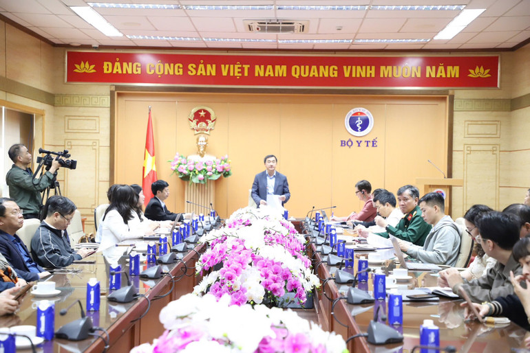 Toàn cảnh hội nghị.