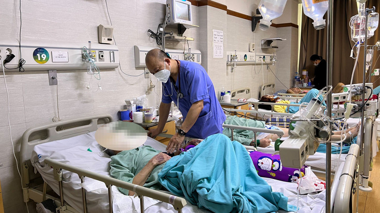 Bệnh lý nhiễm trùng hô hấp chiếm khoảng 70% tổng số ca bệnh cấp cứu.