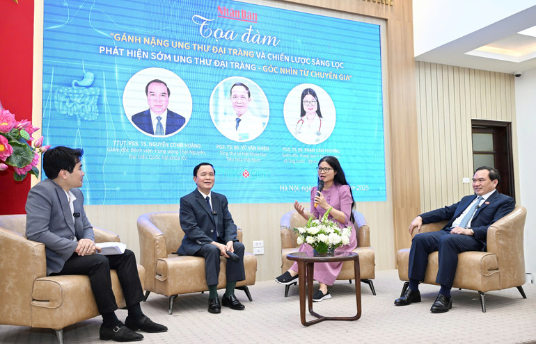 Các chuyên gia chia sẻ tại tọa đàm “Chiến lược sàng lọc, chẩn đoán và điều trị ung thư đại trực tràng tại Việt Nam” do Báo Nhân Dân phối hợp Viện Công nghệ Phacogen vừa tổ chức.