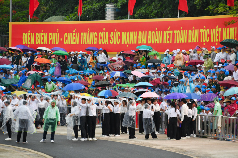 Lễ diễu binh, diễu hành kỷ niệm 70 năm Chiến thắng Điện Biên Phủ ảnh 7